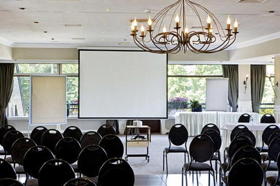 Hotel Moers Van Der Valk מראה חיצוני תמונה