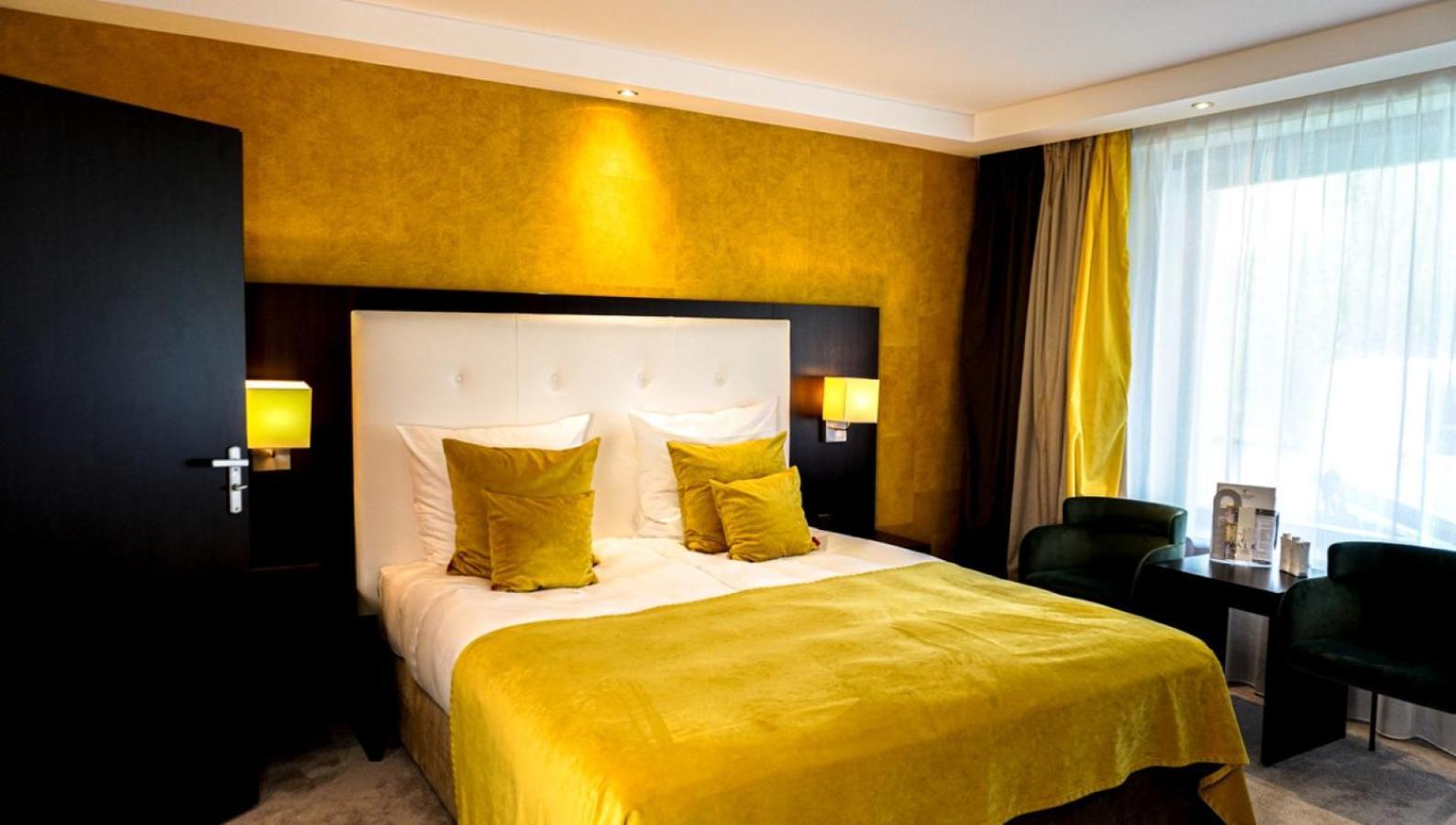 Hotel Moers Van Der Valk מראה חיצוני תמונה